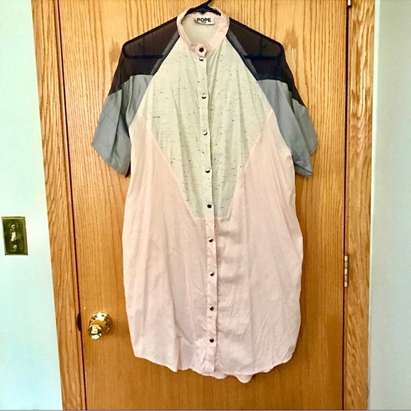 Retro Shirtdress with Mesh Shoulder Panels - Picture 4 of 7